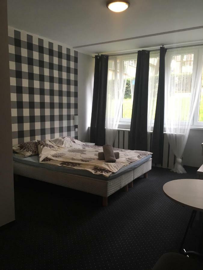 Prima Apartment ครีนิซามอร์สกา ภายนอก รูปภาพ