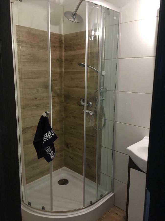 Prima Apartment ครีนิซามอร์สกา ภายนอก รูปภาพ